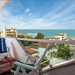 Lina Hotel