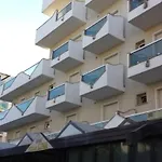 Hotel Lina