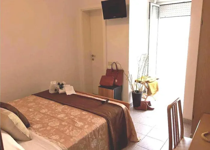 Lina 3* ריצ'יונה