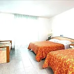 Hotel Lina