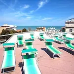 Lina Riccione