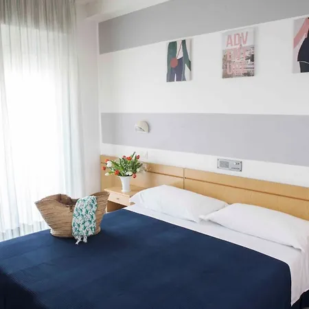 Lina Angolo Viale Dante 3*