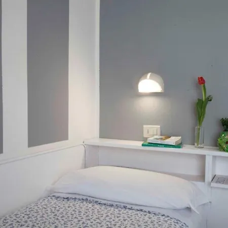 Hotel Lina Angolo Viale Dante Riccione